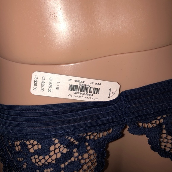 💖VS Lace matching Set💖 - Picture 4 of 5